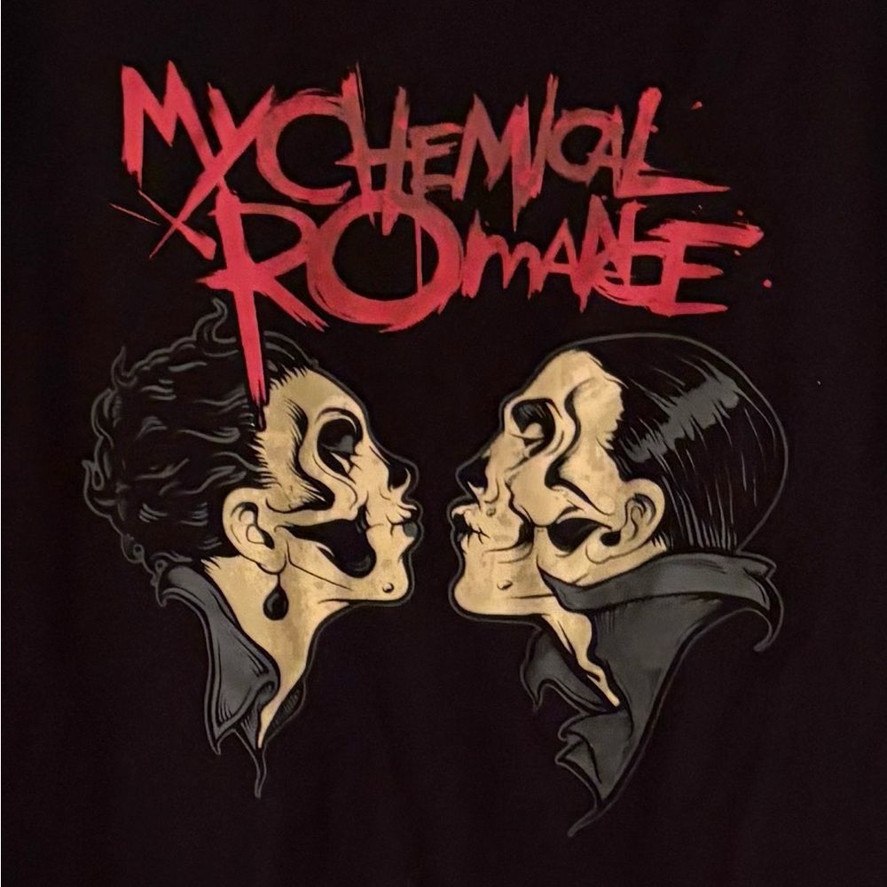 My Chemical Romance (MCR) T-Shirt - Picture 5 of 5